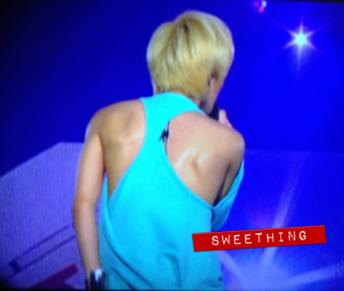 SHINee @ SHINee World Concert Osaka Tumblr_lv83nflETT1qcl8qx