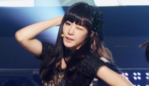 [PICS] SNSD @ Music Bank + "ReBorn" Concert  Tumblr_lv8zwzoyUF1r1ac52