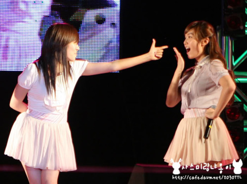 [PICS][8/11/2011] JeTi 's The Garden -‘♥’- Thiên đường PG =)) - Page 6 Tumblr_lviamdLZus1qc8d3w