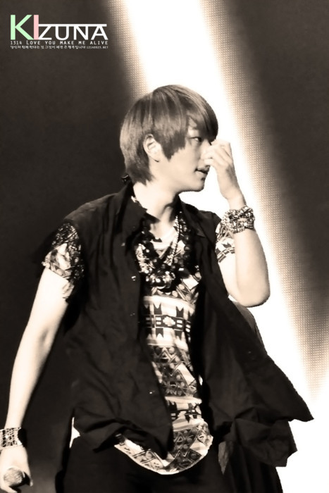 Good Looking Leader Onew @ K-Friends Taiwan  #3 Tumblr_lvixpdctEC1qcl8qx