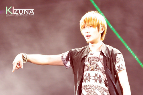 Good Looking Leader Onew @ K-Friends Taiwan  #3 Tumblr_lvixt4OAhg1qcl8qx