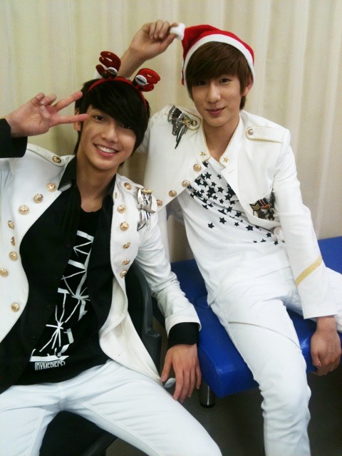 [Tweet] Hyunseong, Youngmin e Minwoo Tumblr_lvmlarHXG91qktrgc