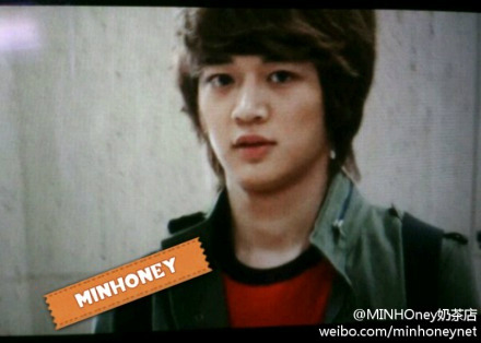 111207 Minho @ llegada a Korea de Japon Tumblr_lvu9n0p8B01qcl8qx