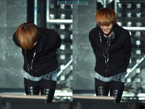 Lovely Leader Onew @ Lotte World 7th Pre-Christmas Festival #5 Tumblr_lwk67cklYK1qcl8qx