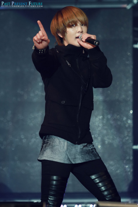 Lovely Leader Onew @ Lotte World 7th Pre-Christmas Festival #5 Tumblr_lwk69hM6da1qcl8qx