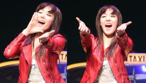 [PIC][23-01-2012]HÌNH ẢNH CỦA TIFFANY TRONG VỞ "FAME"  - Page 4 Tumblr_lwkvq1be3k1qcaqtr