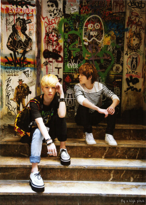 [Pictorial] Fly A High Pitch -- Ontaekey in Barcelona Tumblr_lwlcohSX3d1qcl8qx