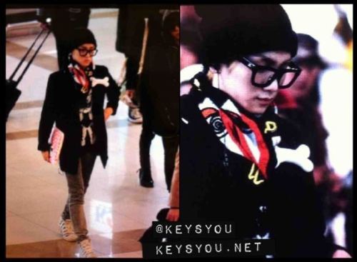 111223 Key  @ Gimpo Airport yendo a Japon Tumblr_lwnavtaXt91qcl8qx