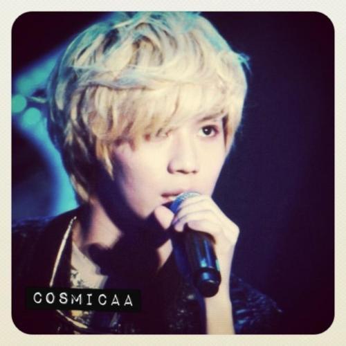 111225  [PICS] Taemin at Music For All, All For One Event in Japan Tumblr_lwr28fjMT81qcl8qx