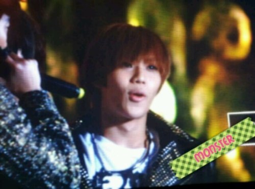 111229 Maknae Taemin @ SBS Gayo Daejun  Tumblr_lwyo3lcajI1qcl8qx