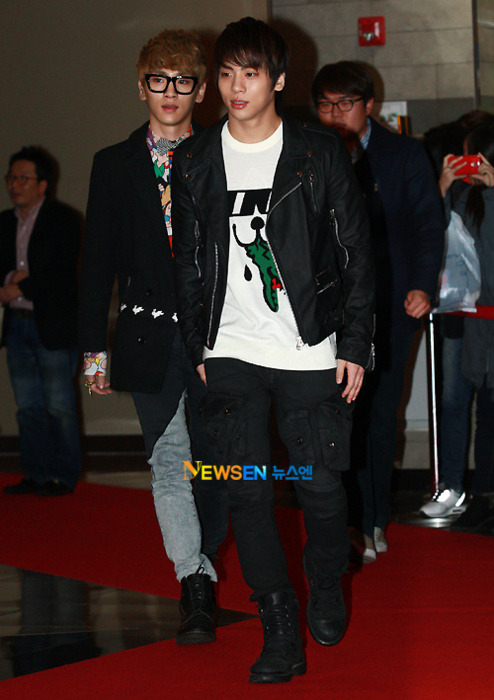 120103 Jonghyun Taemin y Key @ KOALA KID VIP Premium Screening  Tumblr_lx7t1y2Ylu1qcl8qx