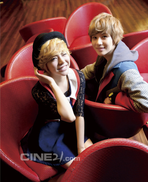 [TRAD/110112] ENTREVISTA - Taemin @ Cine 21 Koala Kid Tumblr_lxmwe2mA9K1qcl8qx