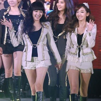 [PICS][8/11/2011] JeTi 's The Garden -‘♥’- Thiên đường PG =)) - Page 11 Tumblr_lxorxaDCz91qeqyat