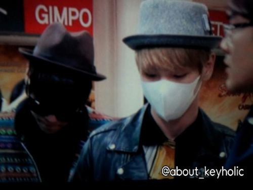 [120117] (pic) JongKey trở về Hàn Quốc @ tại sân bay Gimpo Tumblr_lxy6k5XOMX1qcl8qx