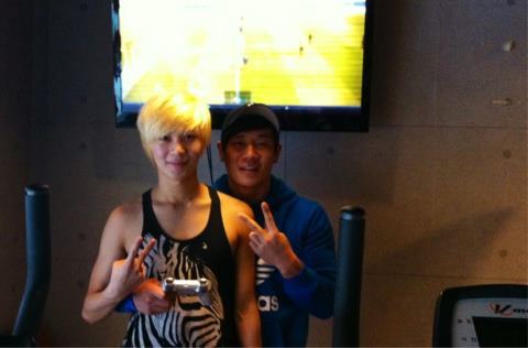 Taemin’s daily photo update Tumblr_lyeot2T01C1qcl8qx