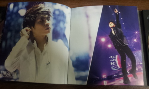 [Photos] Sneak Peak inside SHINee The 1st Concert SHINee World Tumblr_lyo8bdTkbQ1qcl8qx