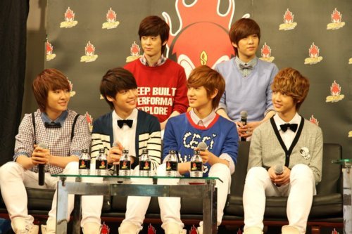 Boyfriend @ SEED 97.5 FM Tumblr_m0zdqx5Wdl1qk5nib