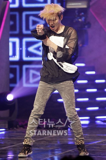 220312 SHINee @ MCountdown Tumblr_m1a9tsWMpk1qcl8qx