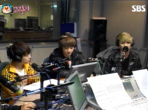 230312 SHINee @ Youngstreet Radio Show Tumblr_m1c9oywmDf1qj00s9