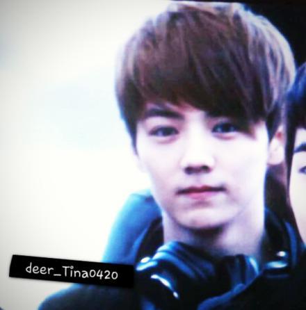 120407 EXO-M going to China - Luhan Tumblr_m23v2sbNXg1qa70e7