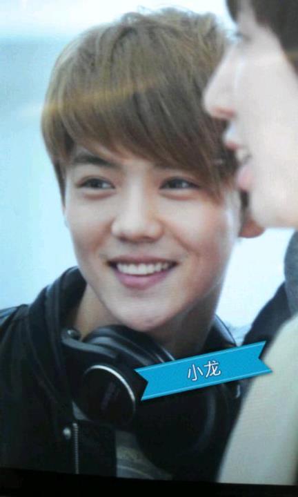 120407 EXO-M going to China - Luhan Tumblr_m23v4fvl2n1qa70e7