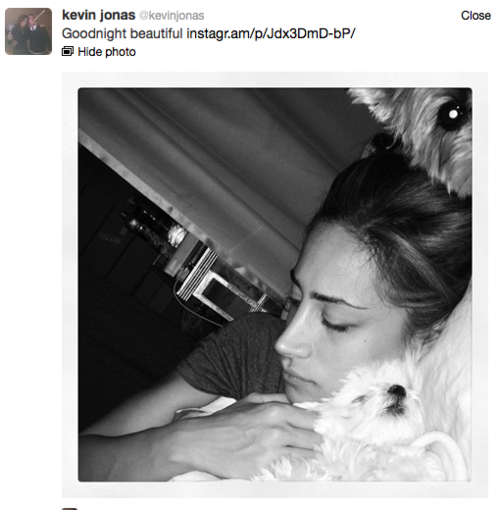 Kevin Jonas Posts Danielle Sleeping Pic Tumblr_m2k6e8cFsm1qd47ji