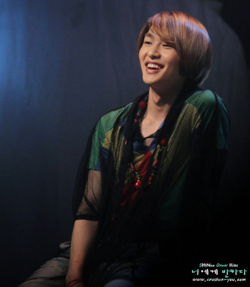 120419 Onew @ mini fanmeeting Tumblr_m2raqsudtO1qcl8qx