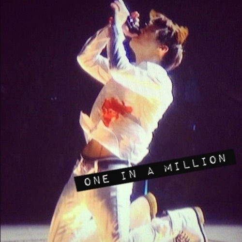 120503 Jonghyun @ Japan Arena Tour Nagoya Tumblr_m3g2nlxpPW1qcl8qx