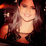 Selena Gomez - Sayfa 11 Tumblr_m48npwdWGV1rom94y