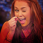 Miley Cyrus - Sayfa 7 Tumblr_m50sxdBZd41rom94y
