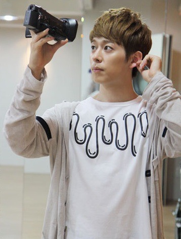 Boyfriend Starship Entertainment Self Camera Tumblr_m5lwamEVsY1qb45kf