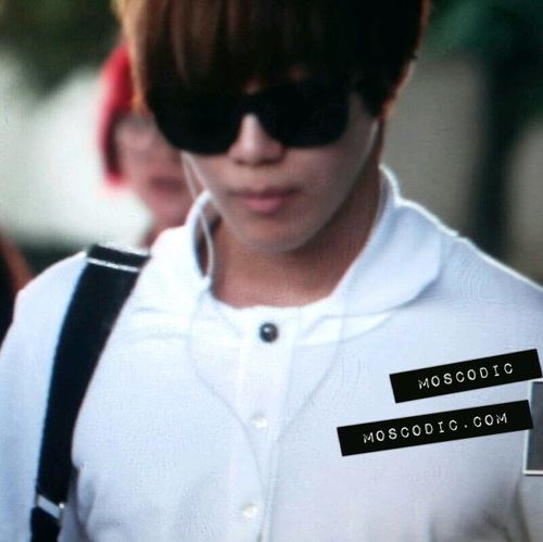 120619 Taemin @ Incheon Airport Tumblr_m5uwi27K2J1qcl8qx