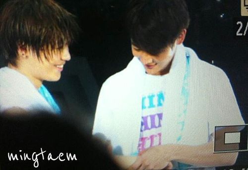 120701 SHINee @ Japan Arena Tour Hiroshima (día 2) Tumblr_m6hen2Vgfd1qcl8qx