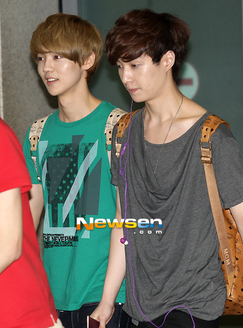 [NEWS] [12.07.08] EXO-M's Kris,  Lay, and Luhan"Dazzling Appearance" Tumblr_m6ub0aKHQi1qbg2he