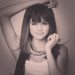 Selena Gomez - Sayfa 2 Tumblr_m7hfg565oZ1r2u1am