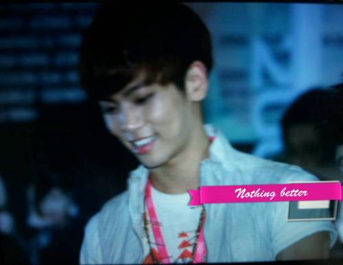 120813 Jonghyun @ SM.A.RT Exhibition Tumblr_m8ous5AaWT1qcl8qx