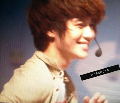 120813 SHINee @ Duksung Women University Tumblr_m8p0pixEZl1qcl8qx