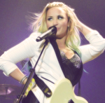 Demi Lovato - Sayfa 2 Tumblr_m8pc6n8RiY1r0yson