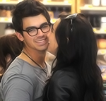 Joe Jonas Tumblr_m8tug3bTgC1r0yson