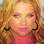 Ashley Benson - Sayfa 3 Tumblr_m8yitgkBrj1rom94y