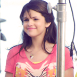 Selena Gomez Tumblr_m8ze44BRWL1r0yson