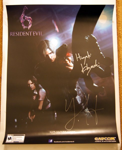 Is this an official Resident Evil SDCC autographed poster? Tumblr_m93eab0tHr1r730m8