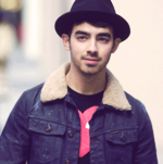 Joe Jonas Tumblr_m9877eoj8X1r0yson