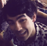 Joe Jonas Tumblr_m98avdauPB1r0yson