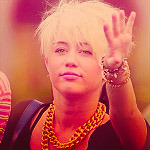 Miley Cyrus - Sayfa 6 Tumblr_m9b2ohlhHY1rom94y