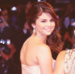 Selena Gomez Tumblr_m9wlxq552E1qmaiup