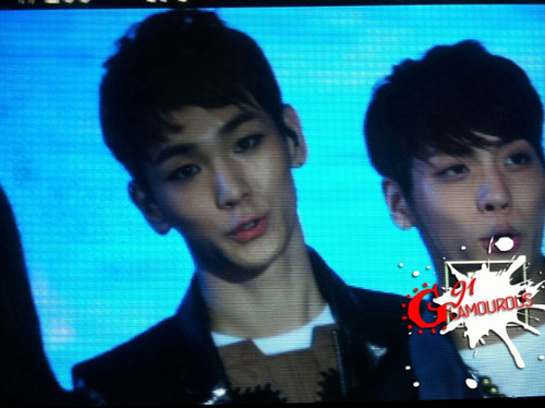 120908 Key @ K-Pop Nature Concert Tumblr_ma19kcDvQM1qcl8qx