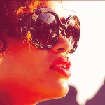 Rihanna - Sayfa 2 Tumblr_mbchs0Atmx1r6vq17