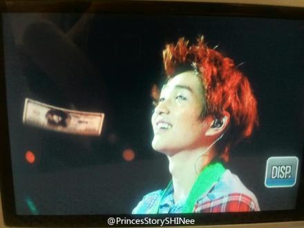 [IMG/271012]  SHINee  @ SWC II en Hong Kong (HD) Tumblr_mck7wvcZH41qcl8qx