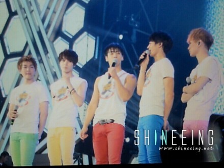 [IMG/271012]  SHINee  @ SWC II en Hong Kong (HD) Tumblr_mck95fSaPS1qcl8qx